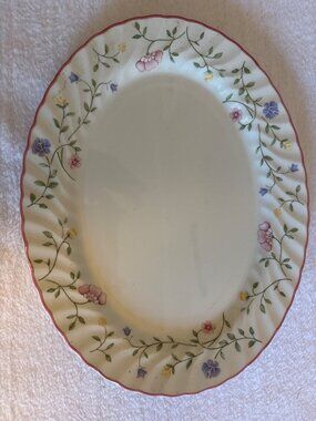 Johnson Bros Floral Oval Serving Platter 13" Dishwasher Freezer Microwave Safe M
